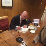 Recomendamos “LA CUESTIÓN POLÍTICA. Diálogos sobre el Estado, las Leyes y la Justicia» de José Ramón Recuero Astray.